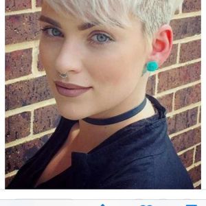 Meet your Posher, Leslie ann